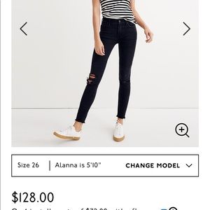 Madewell 9" Mid Rise Skinny Jeans in Black Sea